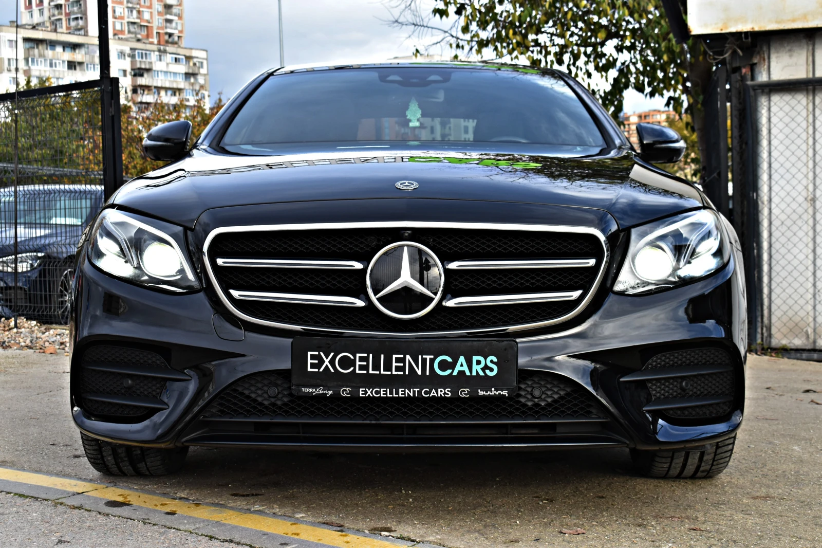 Mercedes-Benz E 350 4x4* DISS* 360CAM* OБДУХ* ПОДГРЕВ* LINE* ПАНОРАМА* - изображение 6