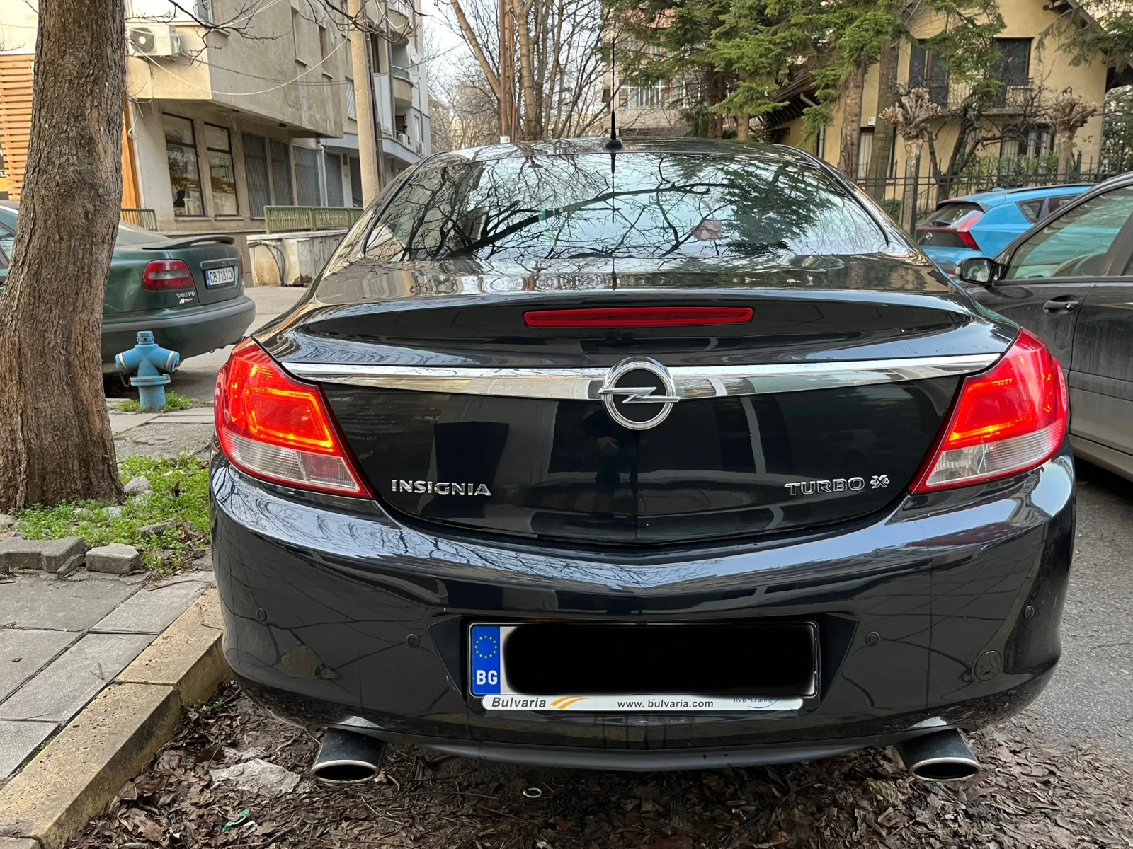 Opel Insignia 4x4 TURBO, 220 к.с., sedan - изображение 2