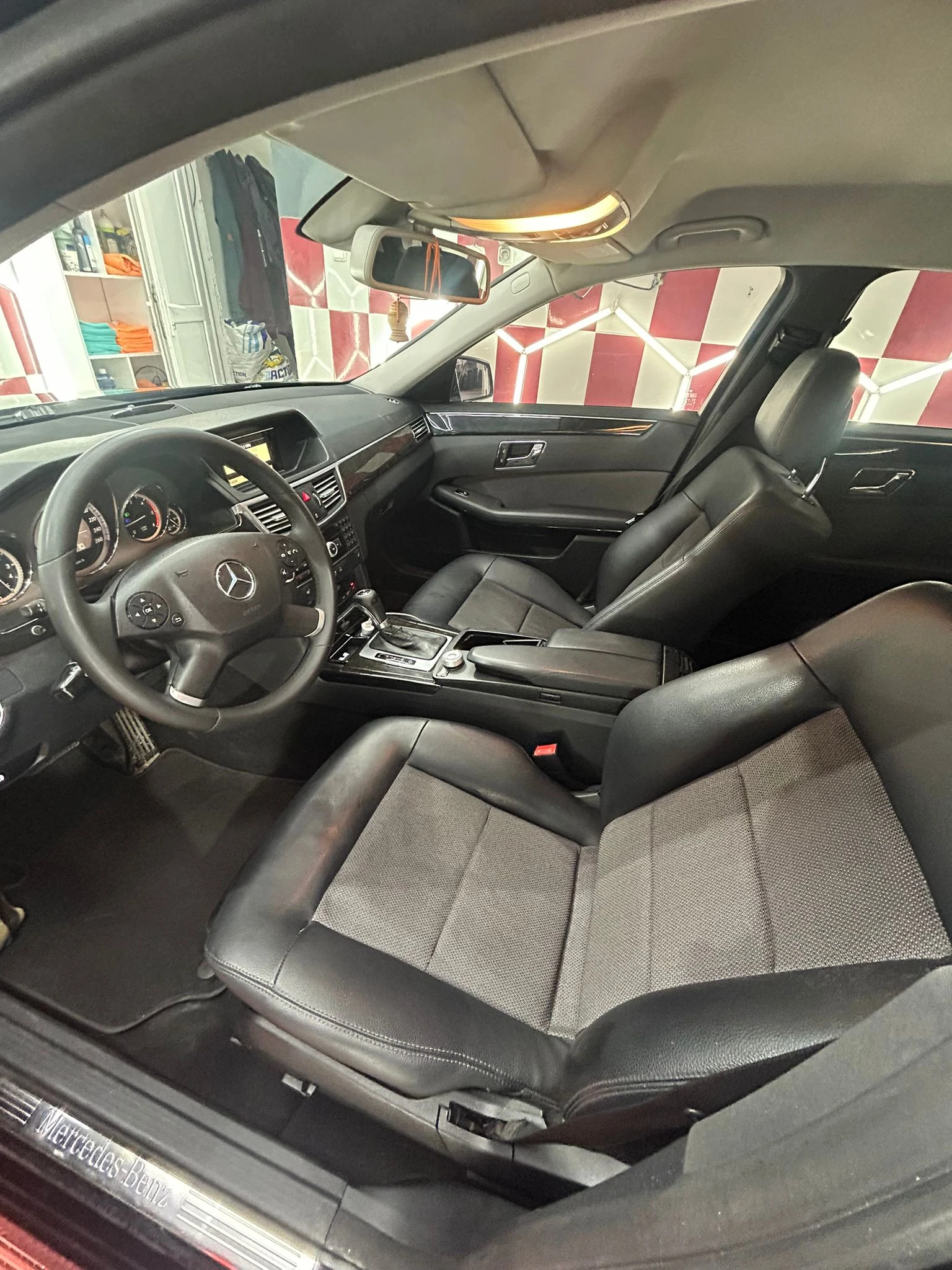 Mercedes-Benz E 220 BLUE EFFCIENCY - изображение 7