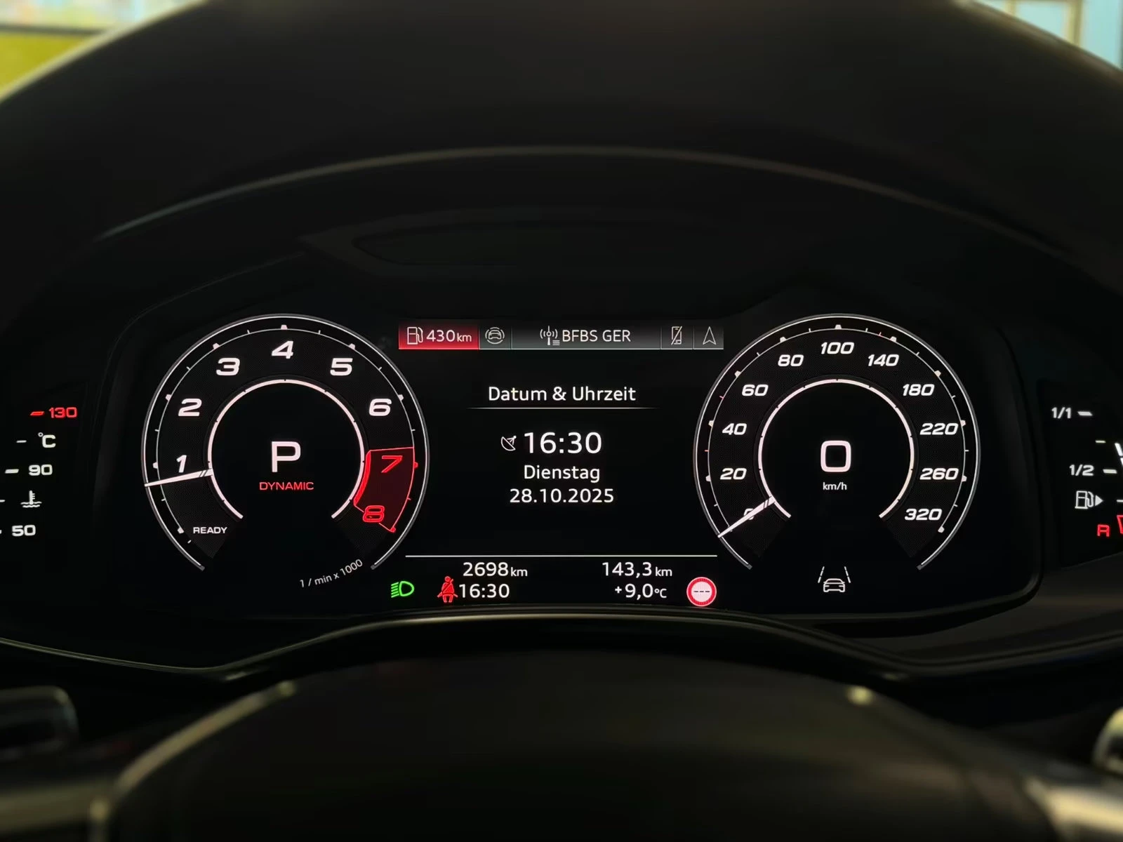 Audi Rs6 AVANT/630HP/PERF./360/MATRIX/MEMO/B&O/HUD/745g | Mobile.bg � ����������� 11