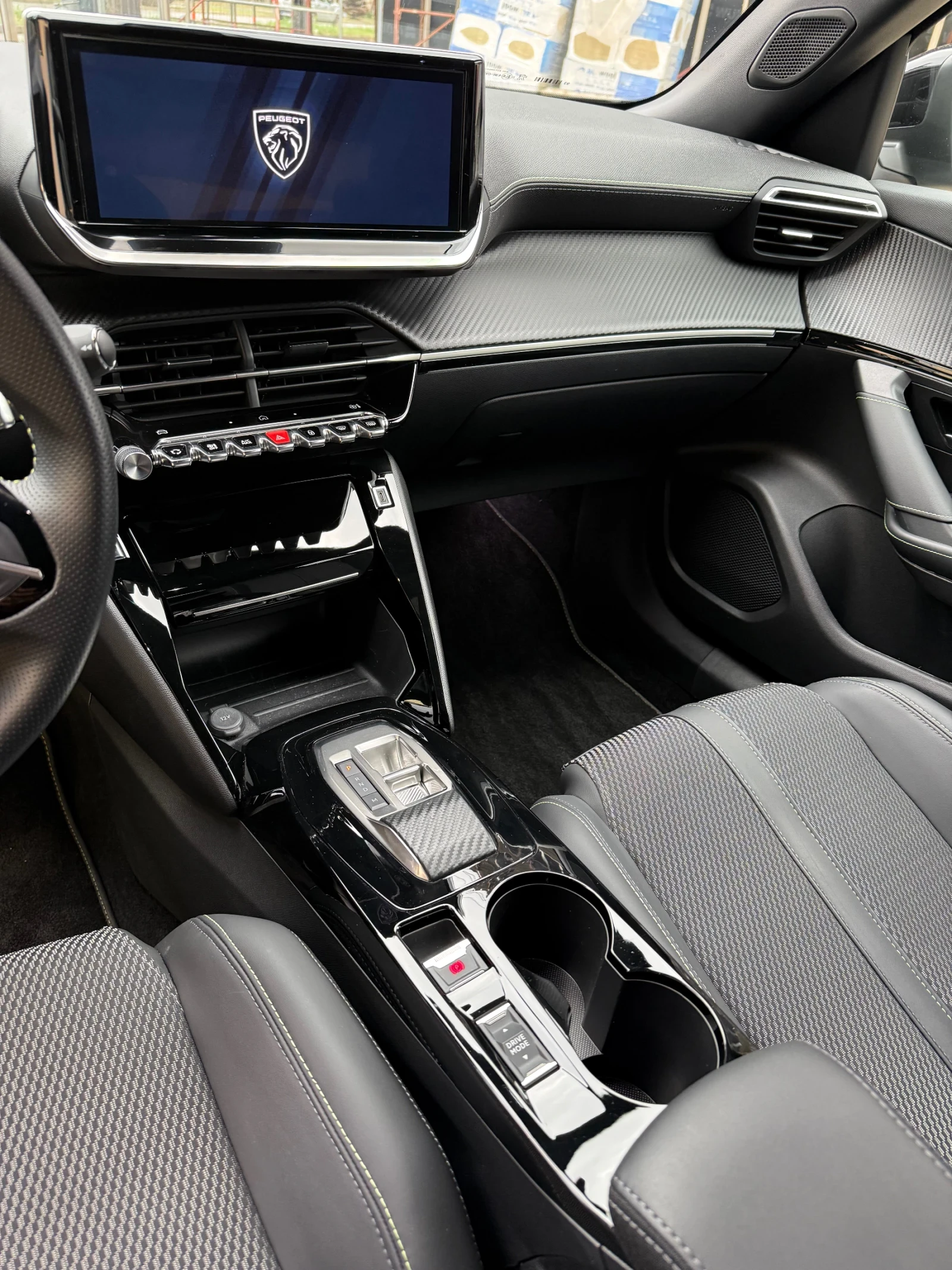 Peugeot 2008  - изображение 10