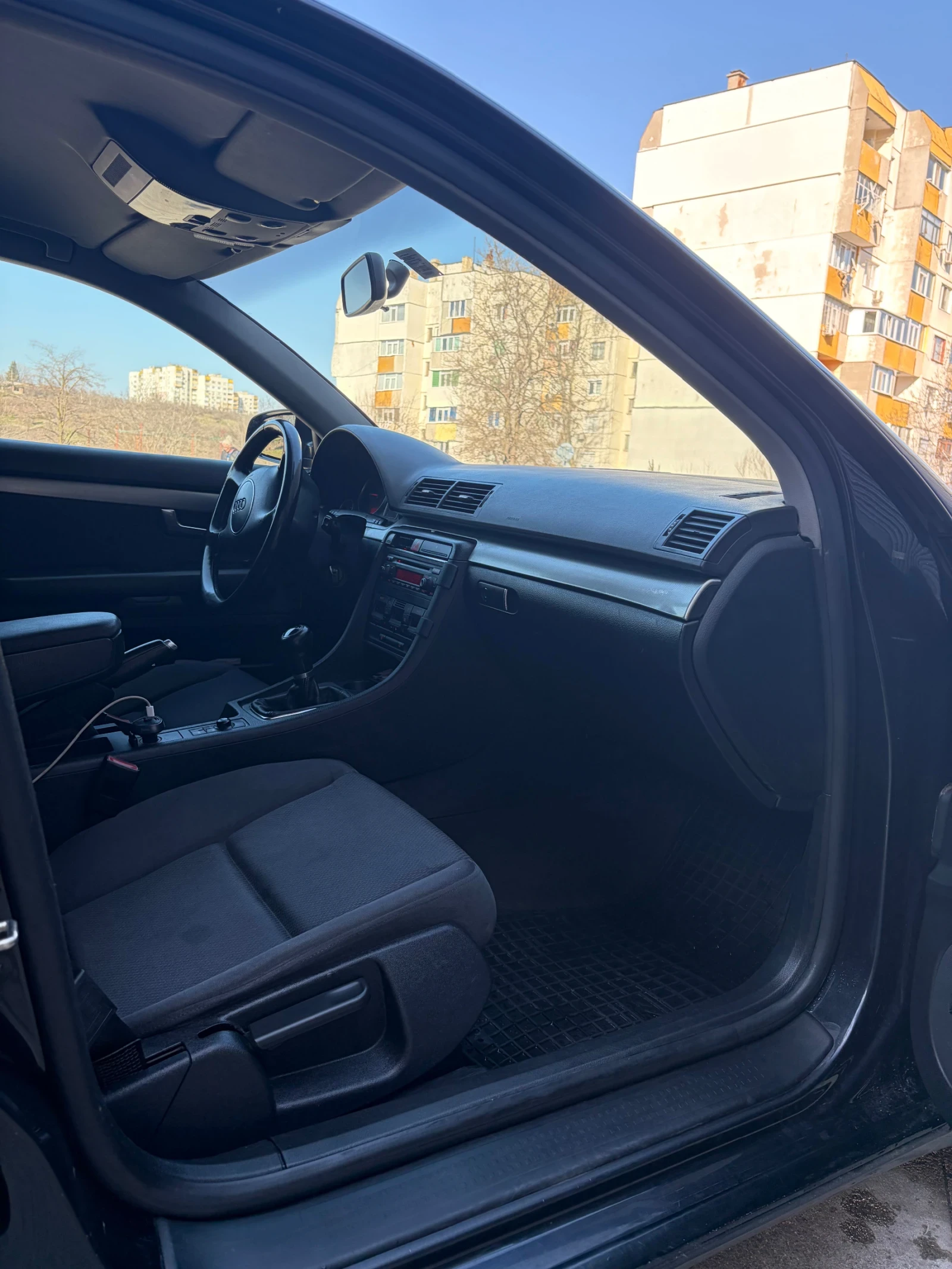 Audi A4 1.9 TDI TOP, снимка 10 - Автомобили и джипове - 53709523