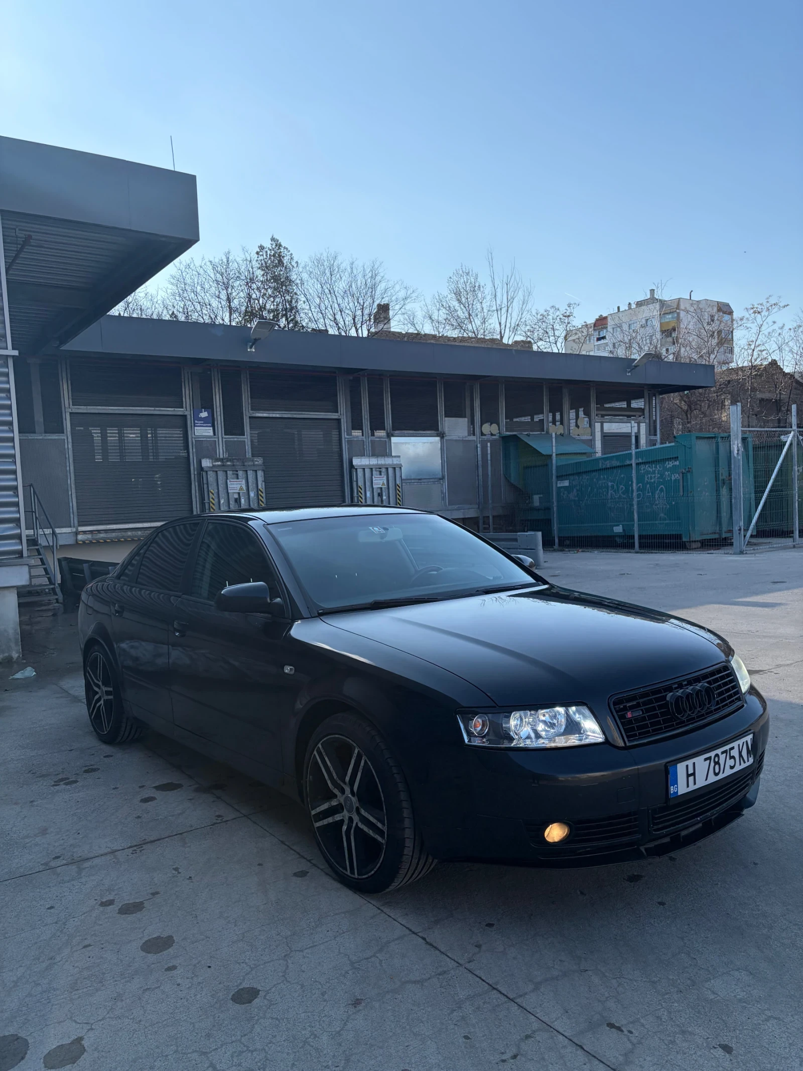 Audi A4 1.9 TDI TOP, снимка 4 - Автомобили и джипове - 53709523