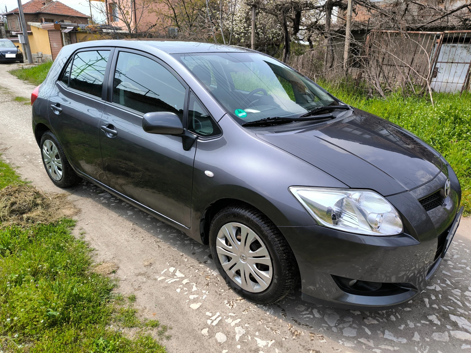 Toyota Auris 1, 6i 16V VVT-i, снимка 8 - Автомобили и джипове - 54439580