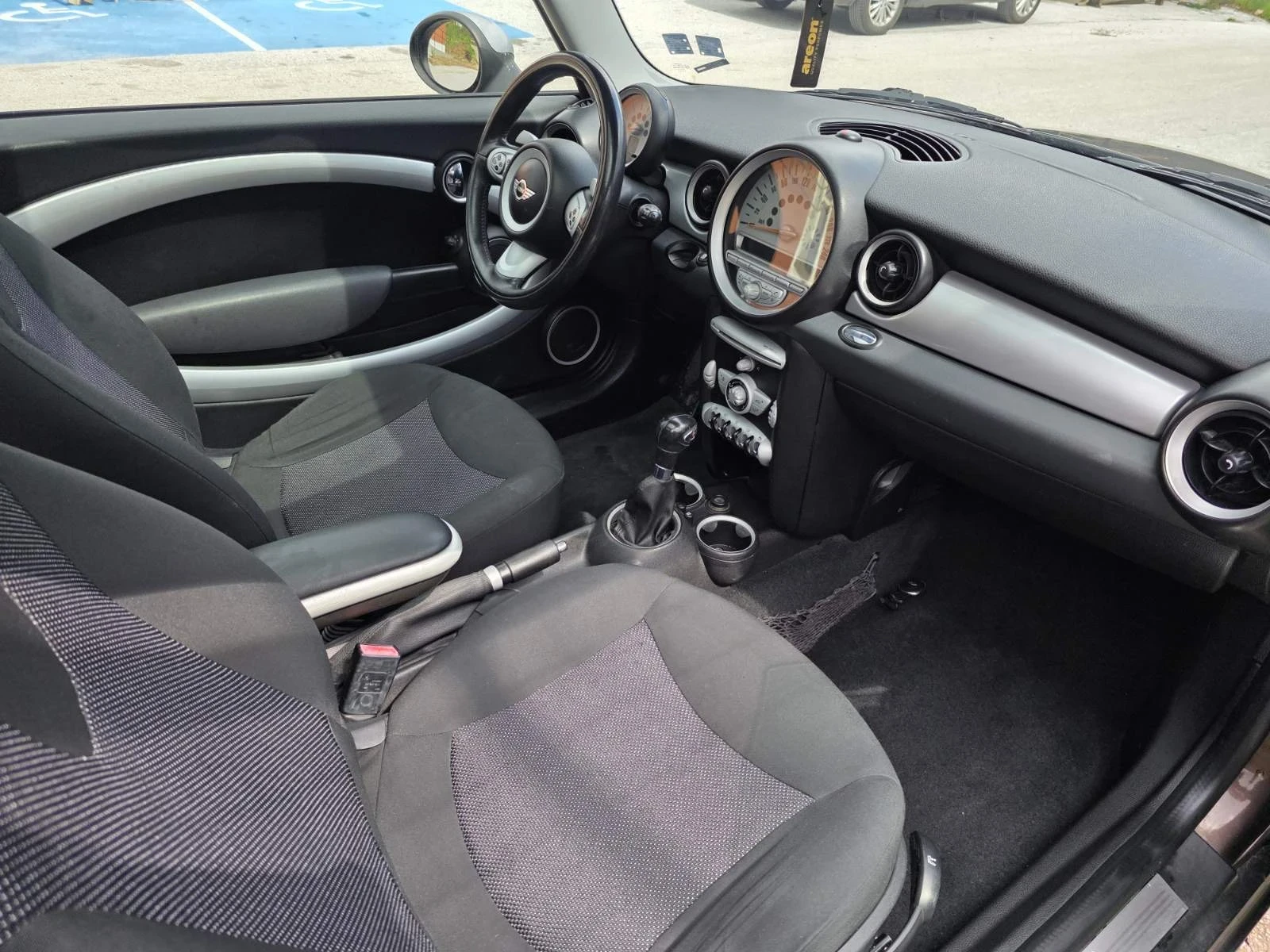 Mini Clubman, снимка 10 - Автомобили и джипове - 54617843