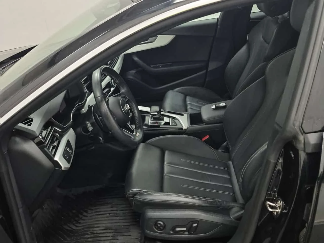 Audi A5 S-Line * PROGRESSIV * CARFAX * Един собственик * , снимка 9 - Автомобили и джипове - 54856279