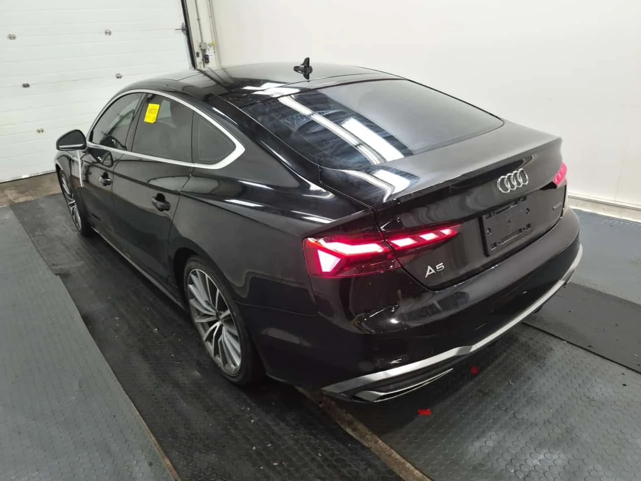 Audi A5 S-Line * PROGRESSIV * CARFAX * Един собственик * , снимка 5 - Автомобили и джипове - 54856279
