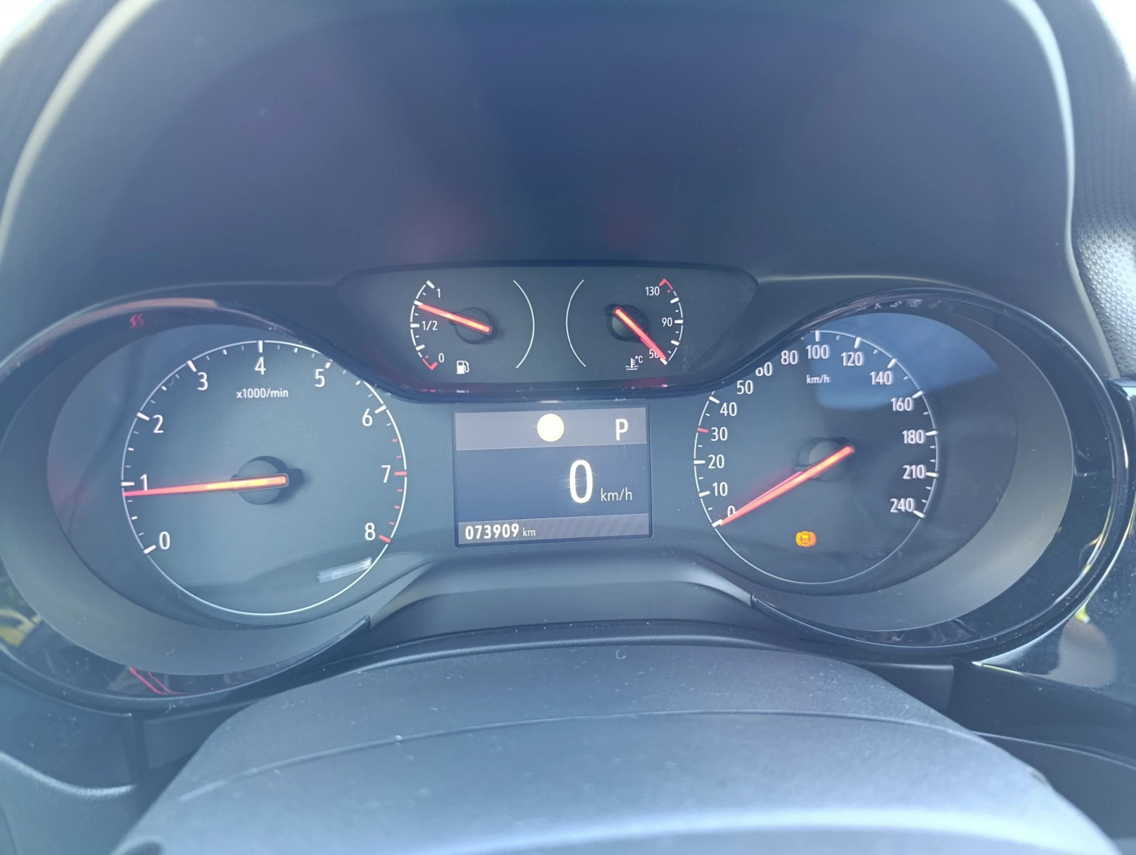 Opel Corsa 1.2 100hp Закупен от БГ, снимка 13 - Автомобили и джипове - 54930265