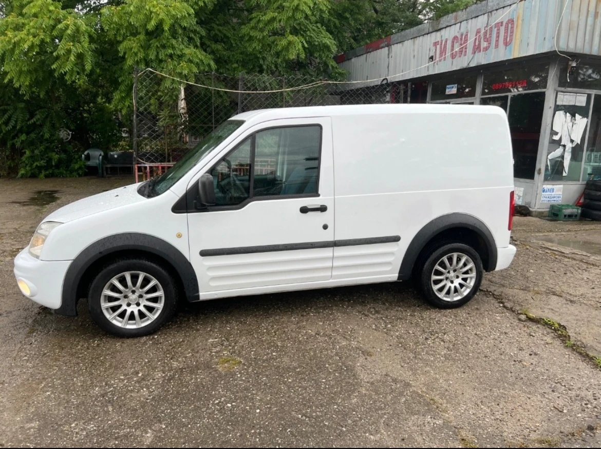 Ford Connect 1.8TDCI 90kc.Климатик, снимка 11 - Автомобили и джипове - 55249343