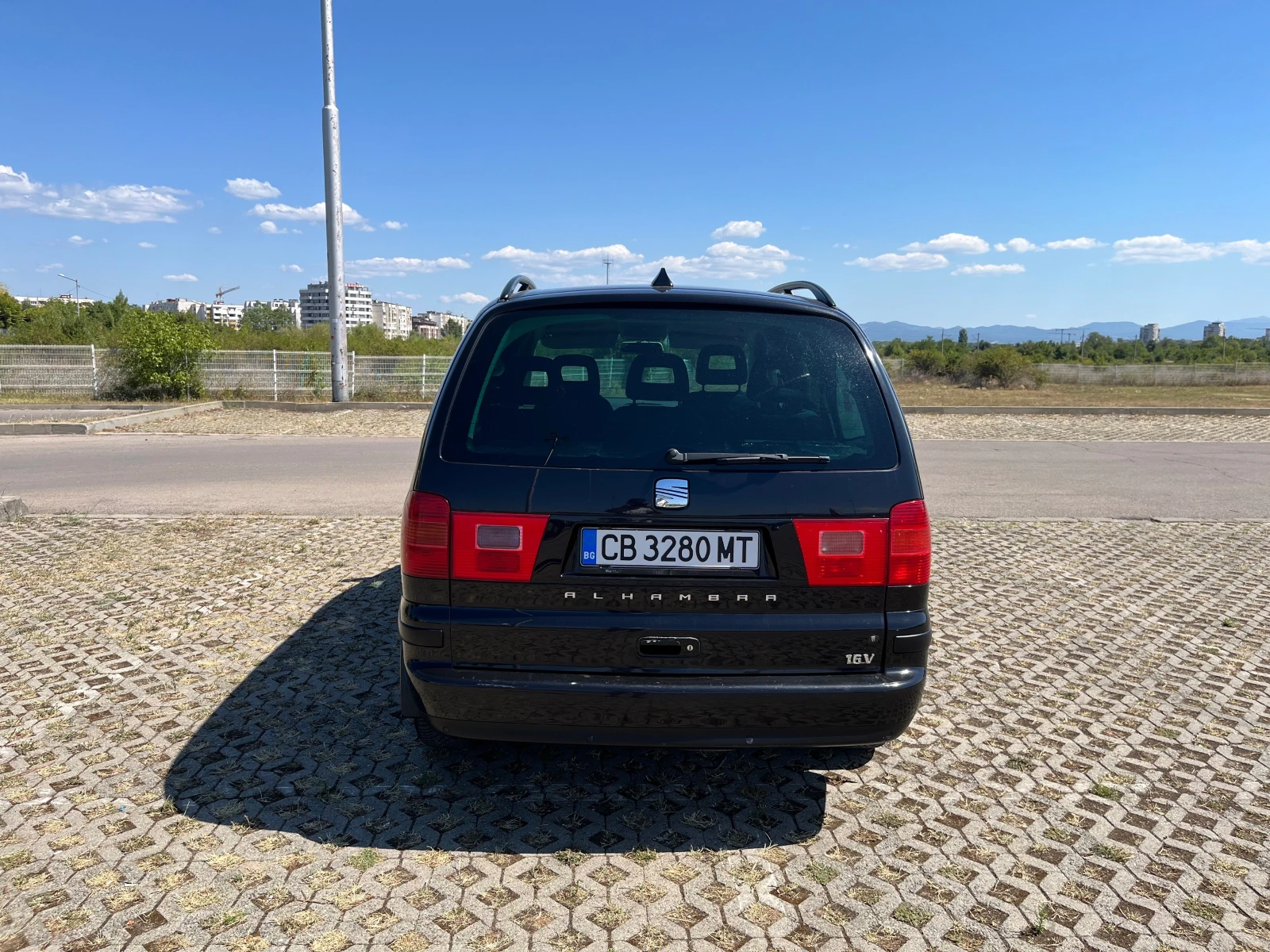 Seat Alhambra 1.9TDI, снимка 4 - Автомобили и джипове - 55407786