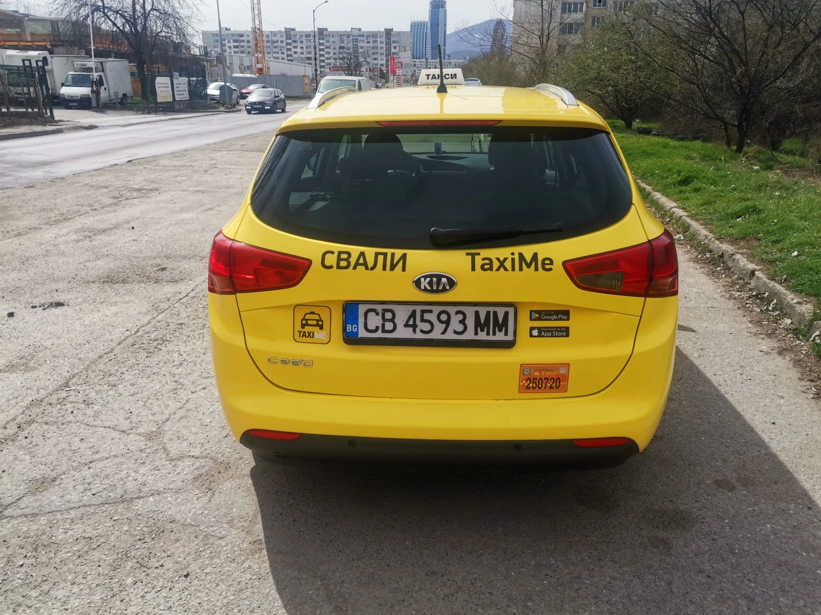 Kia Ceed 1.4 i, снимка 5 - Автомобили и джипове - 55496459