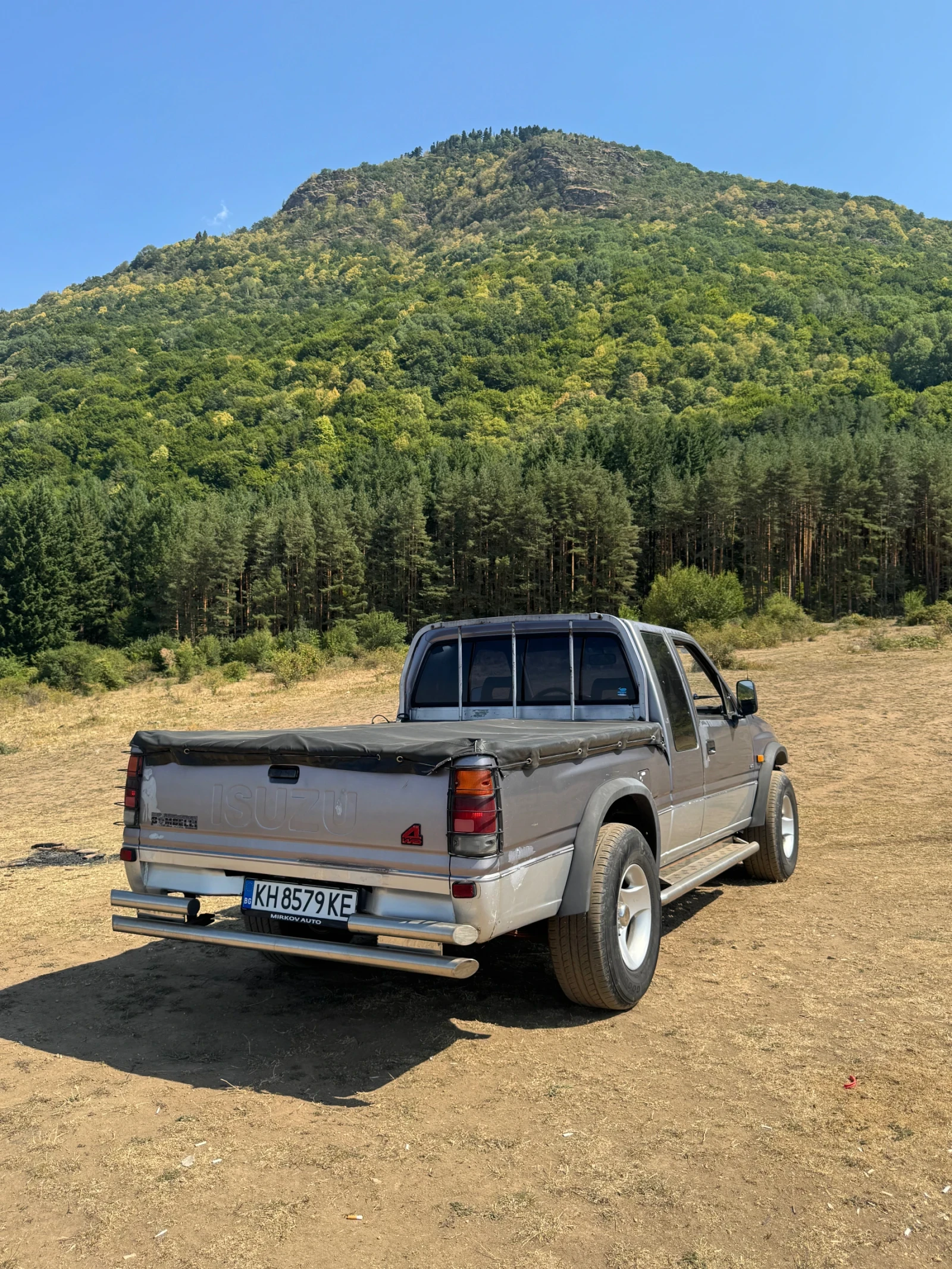 Isuzu Pickup, снимка 2 - Автомобили и джипове - 55899094