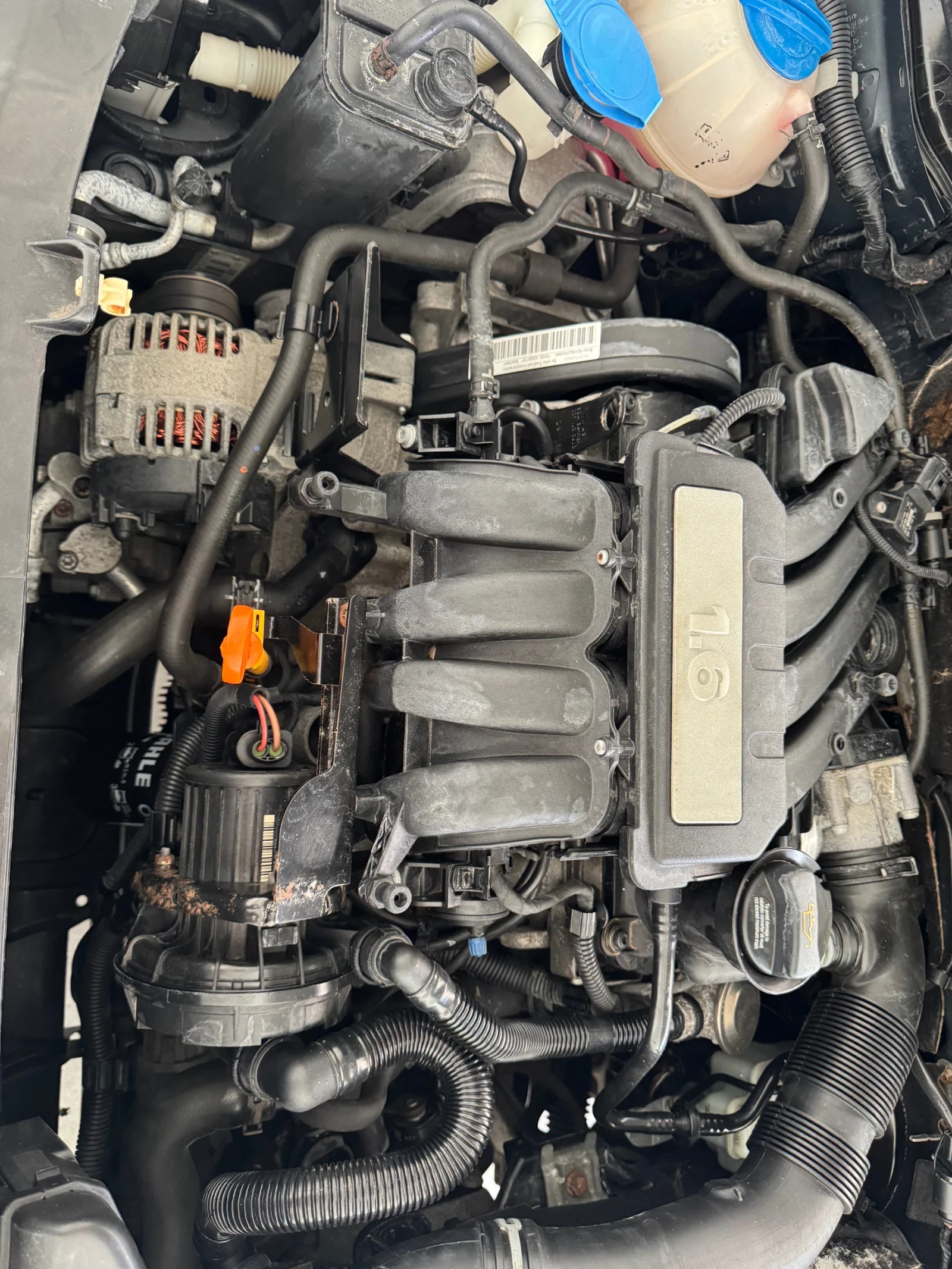 Seat Leon 1.6-BENZIN-102к.с, снимка 15 - Автомобили и джипове - 56096807