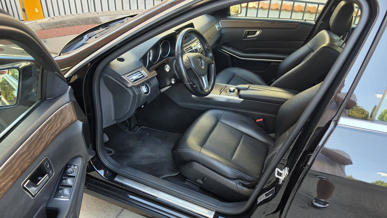 Mercedes-Benz E 350, снимка 7 - Автомобили и джипове - 56245316