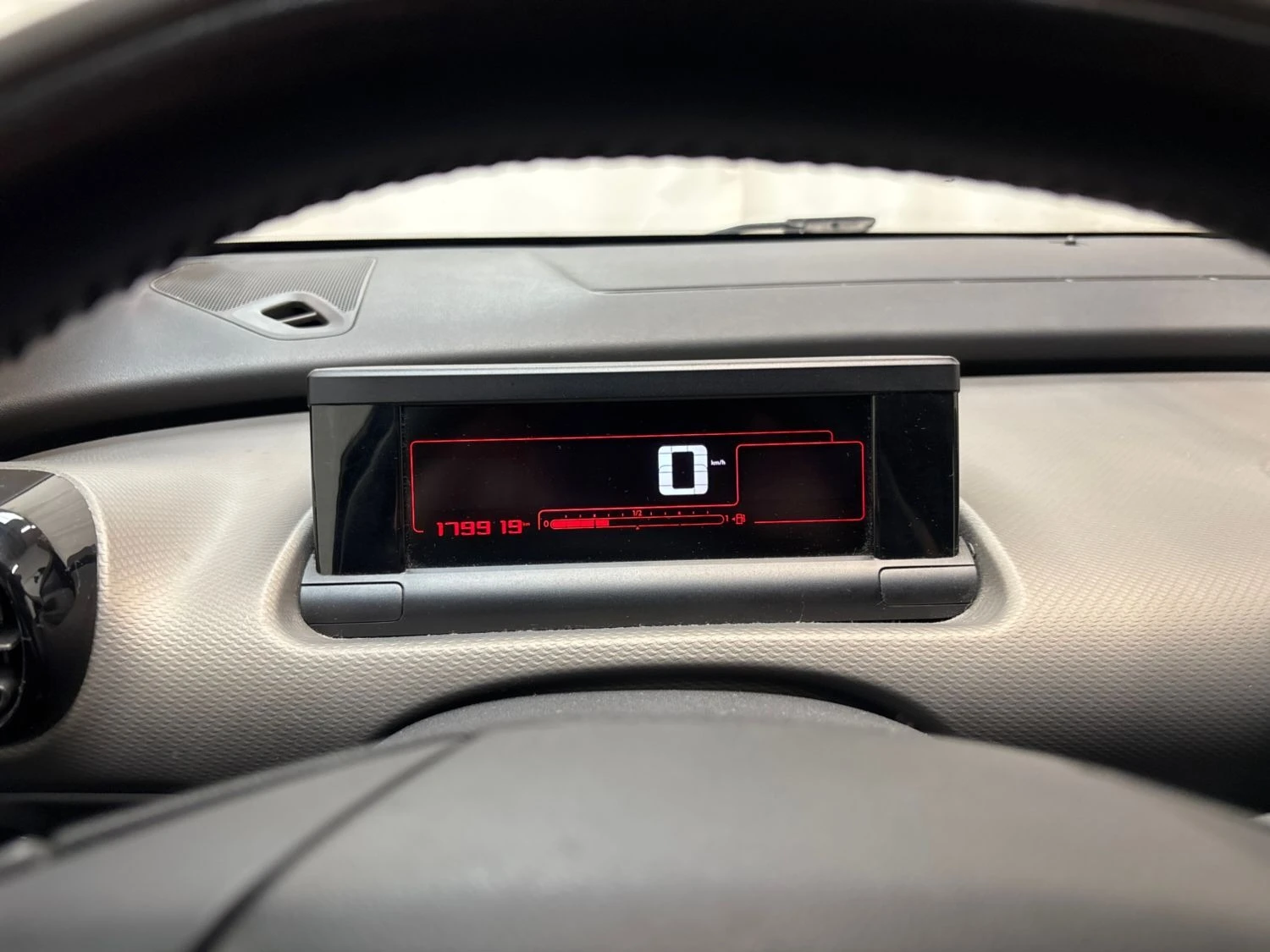 Citroen C4 Feel, снимка 10 - Автомобили и джипове - 56408308