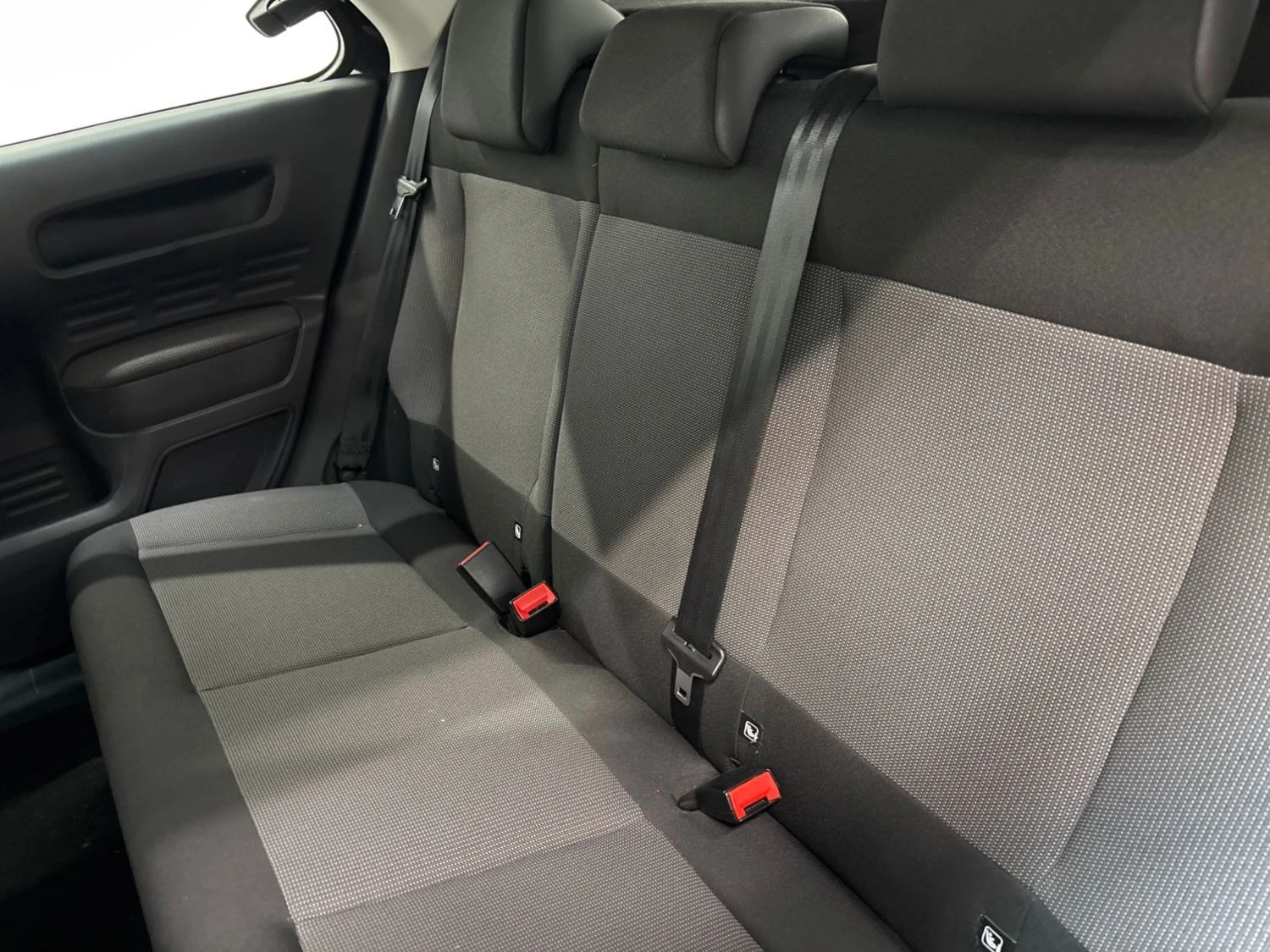 Citroen C4 Feel, снимка 12 - Автомобили и джипове - 56408308