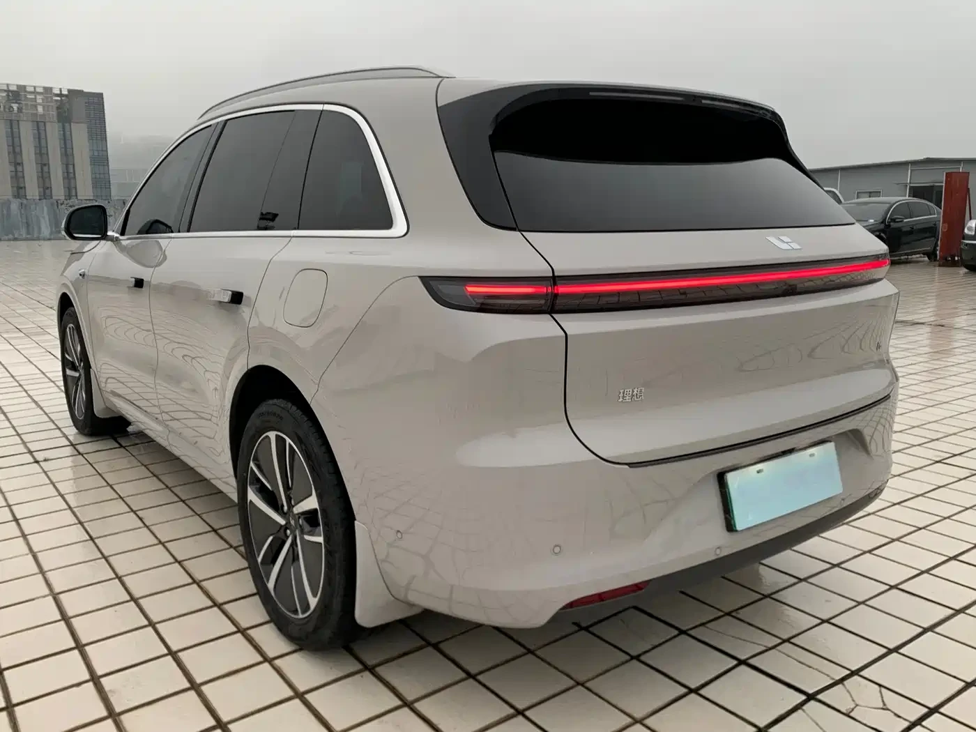 Li Auto L6 Pro | 1.5T | EREV | AWD | 36.8 kWh | Mobile.bg � ����������� 4