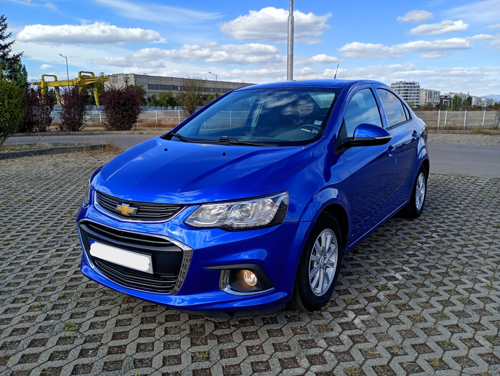 Chevrolet Aveo TURBO SONIC LT, снимка 2 - Автомобили и джипове - 56642296
