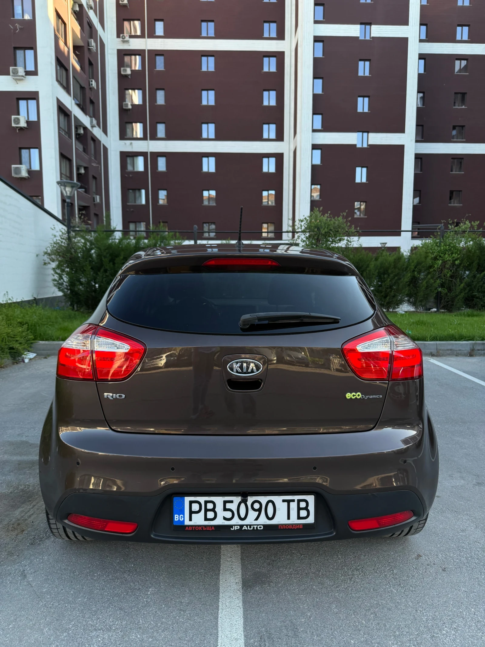 Kia Rio 1.1 CRDi, снимка 6 - Автомобили и джипове - 56648529