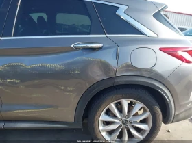 Infiniti QX50 2.0l Essential, снимка 6