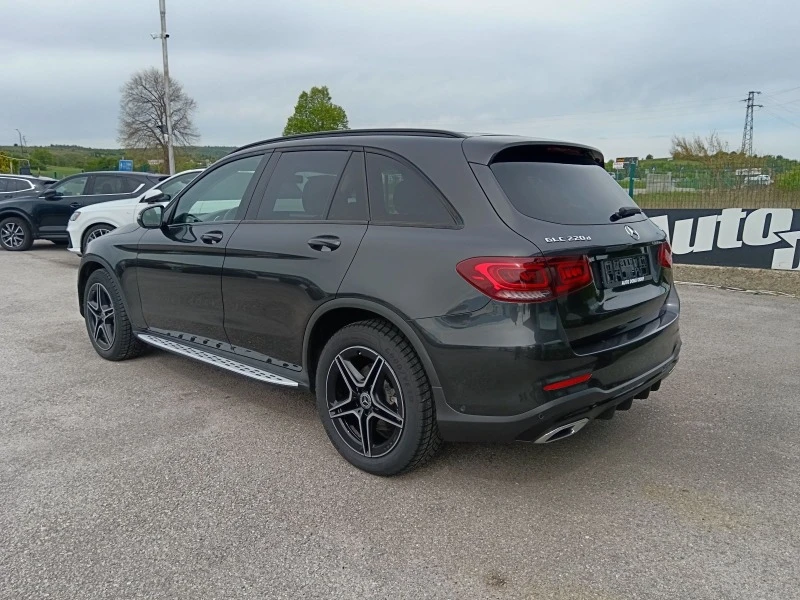 Mercedes-Benz GLC 220 d* 4MATIC* Off-Roader* Air matic* AMG* Distronic, снимка 5 - Автомобили и джипове - 46355902