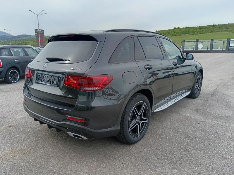 Mercedes-Benz GLC 220 d* 4MATIC* Off-Roader* Air matic* AMG line* Dis, снимка 4 - Автомобили и джипове - 46355902