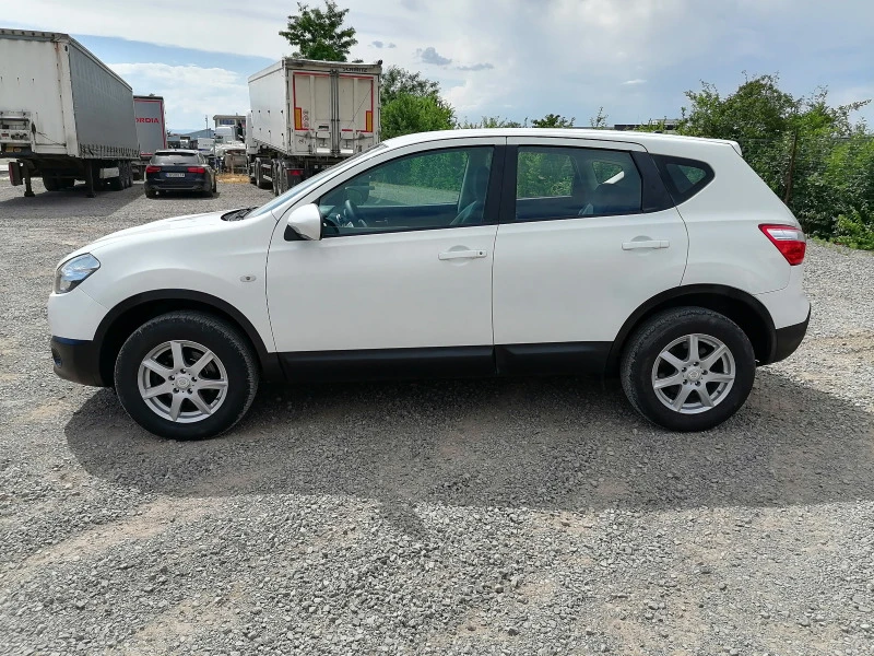 Nissan Qashqai, снимка 3 - Автомобили и джипове - 46179552