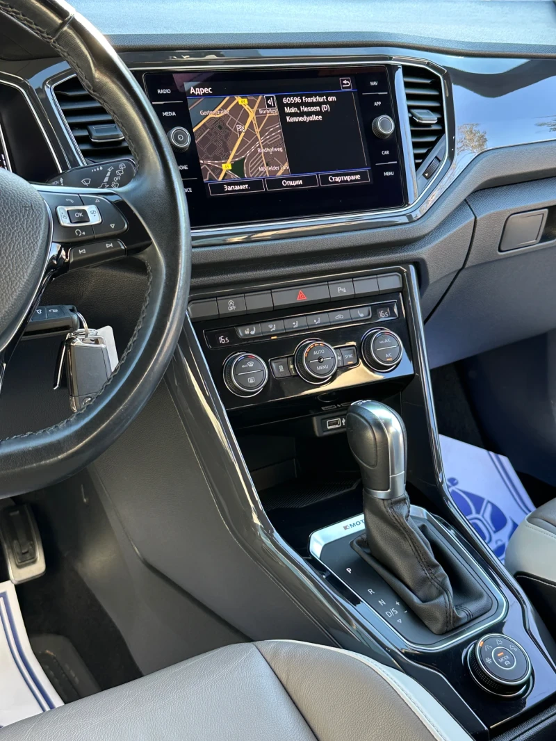 VW T-Roc Sport* 4motion* Камера* Led* DSG* , снимка 10 - Автомобили и джипове - 47724838