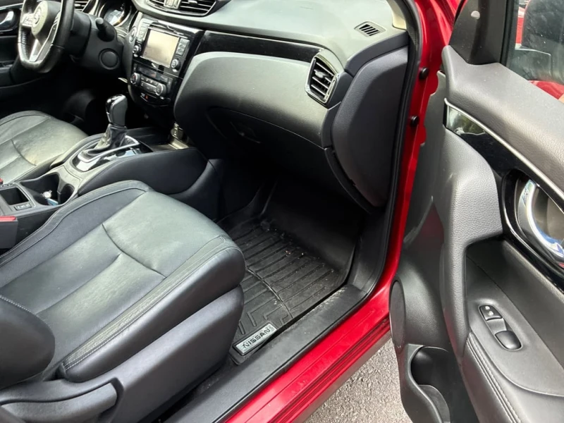 Nissan Rogue * AWD 4dr CVT * CARFAX * БЕЗ ПЪРВОНАЧАЛНА ВНОСКА, снимка 17 - Автомобили и джипове - 52727918