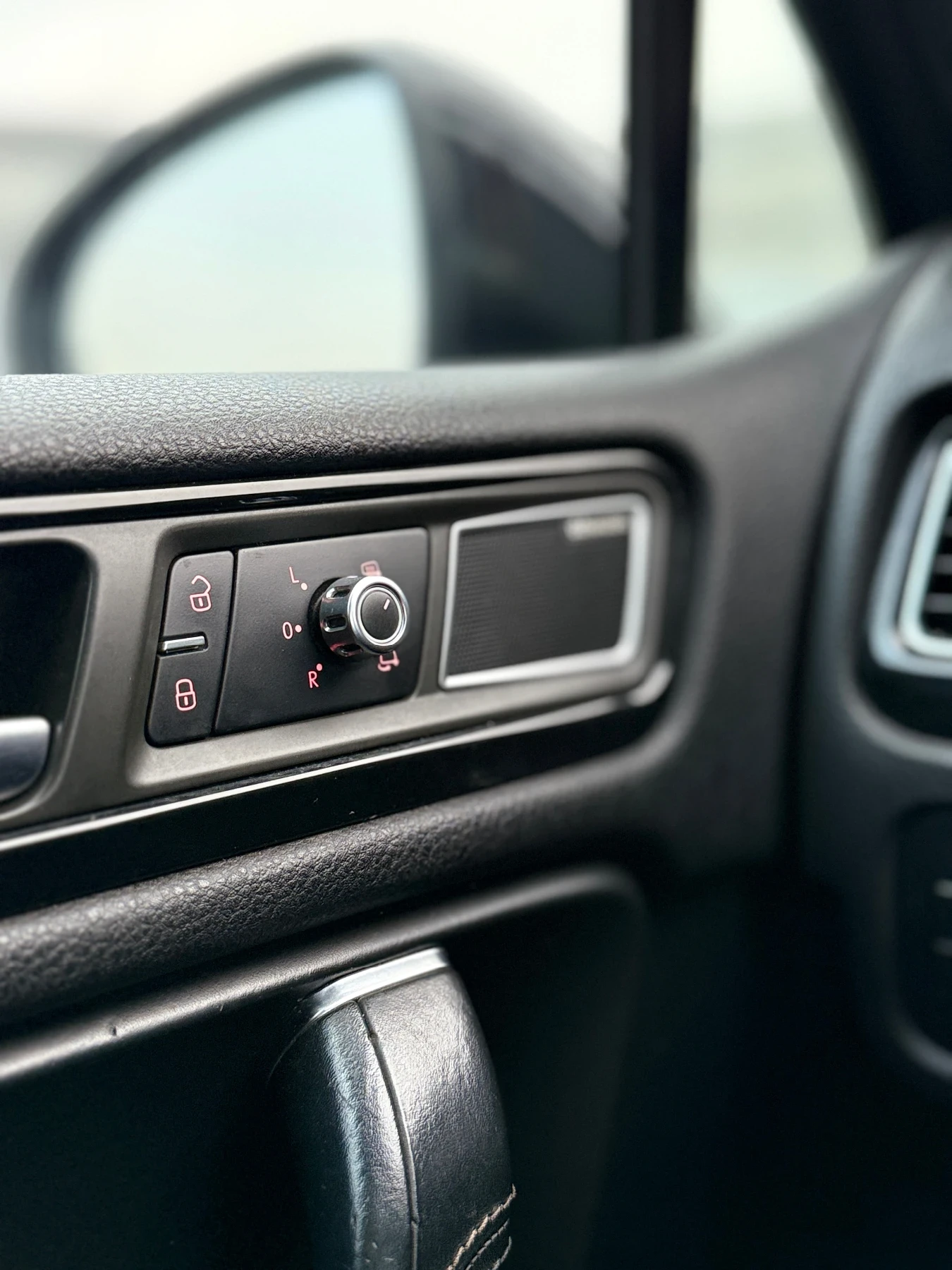 VW Touareg * R-Line* 4.2TDI* V8* PANO* KEYLESS* ТОП ЦЕНА*  - изображение 10