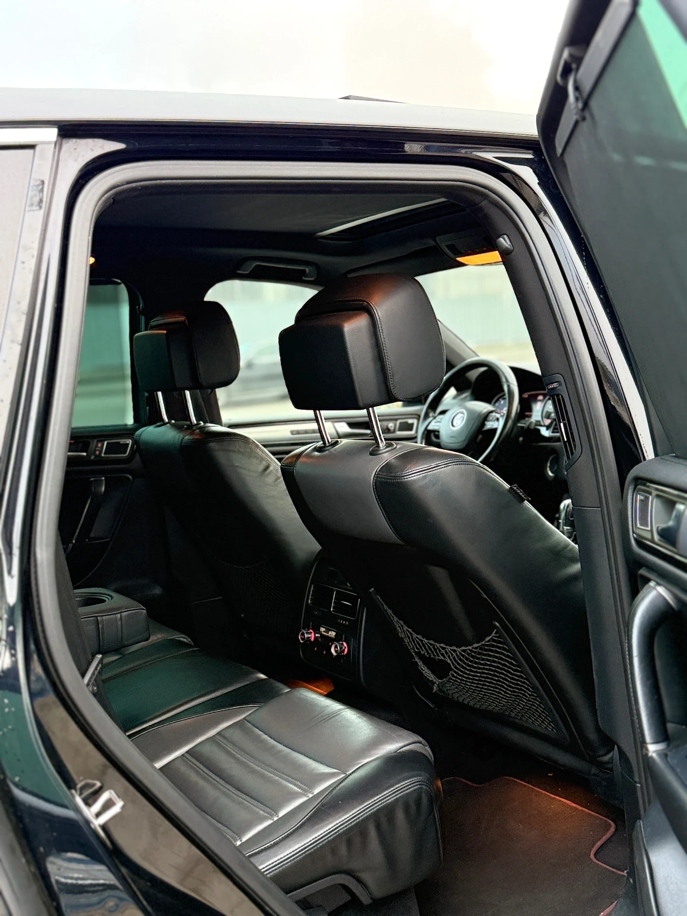 VW Touareg * R-Line* 4.2TDI* V8* PANO* KEYLESS*  *  | Mobile.bg   11