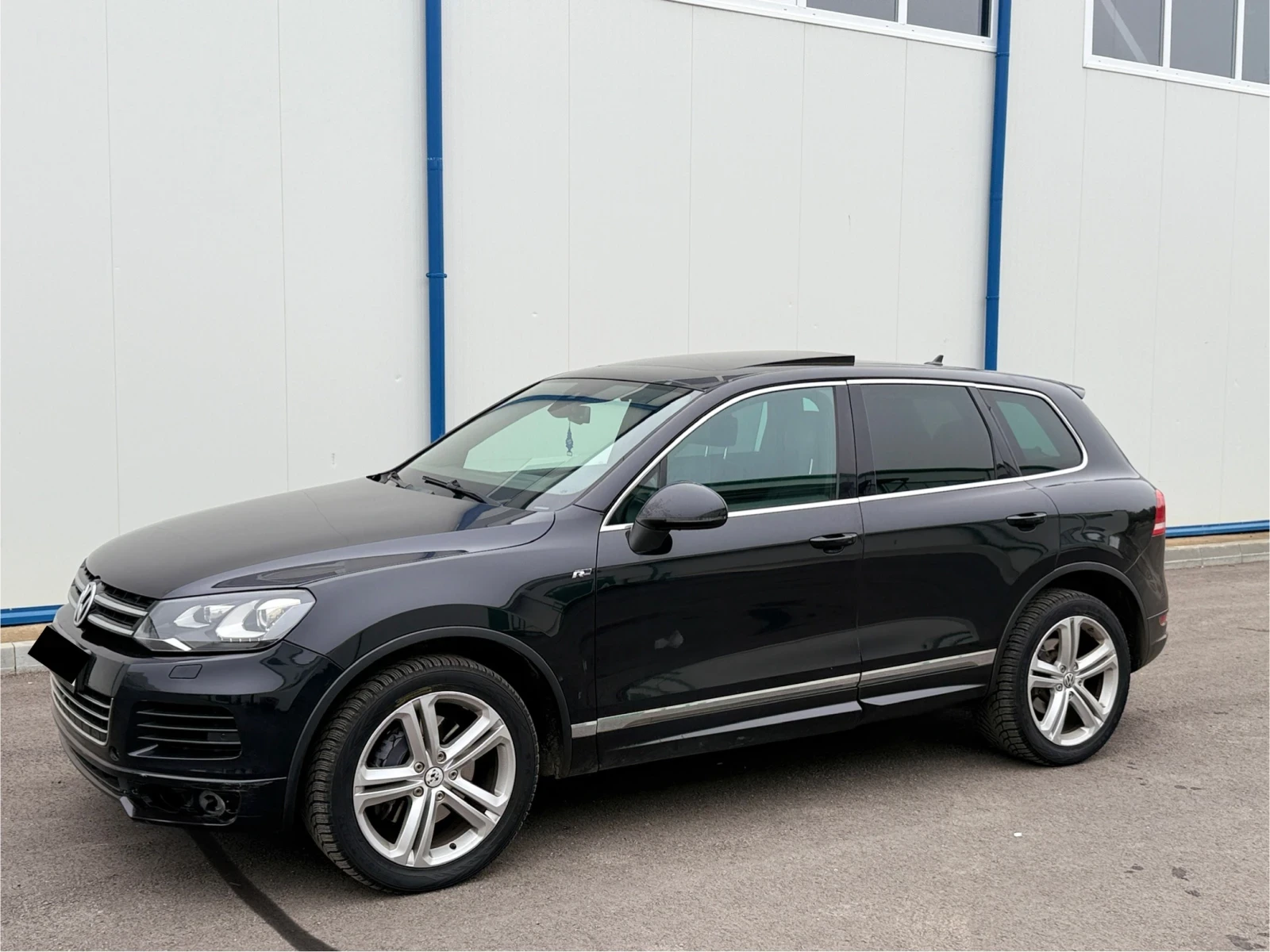 VW Touareg * R-Line* 4.2TDI* V8* PANO* KEYLESS* ТОП ЦЕНА*  - изображение 2