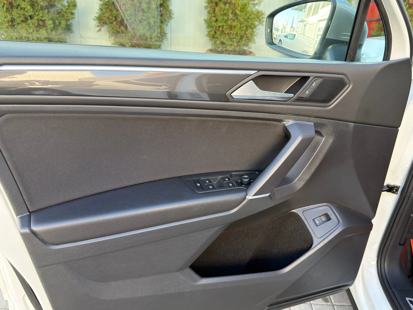 VW Tiguan LWB Highline 2.0TDI 4MOTION BMT | Mobile.bg � ����������� 16