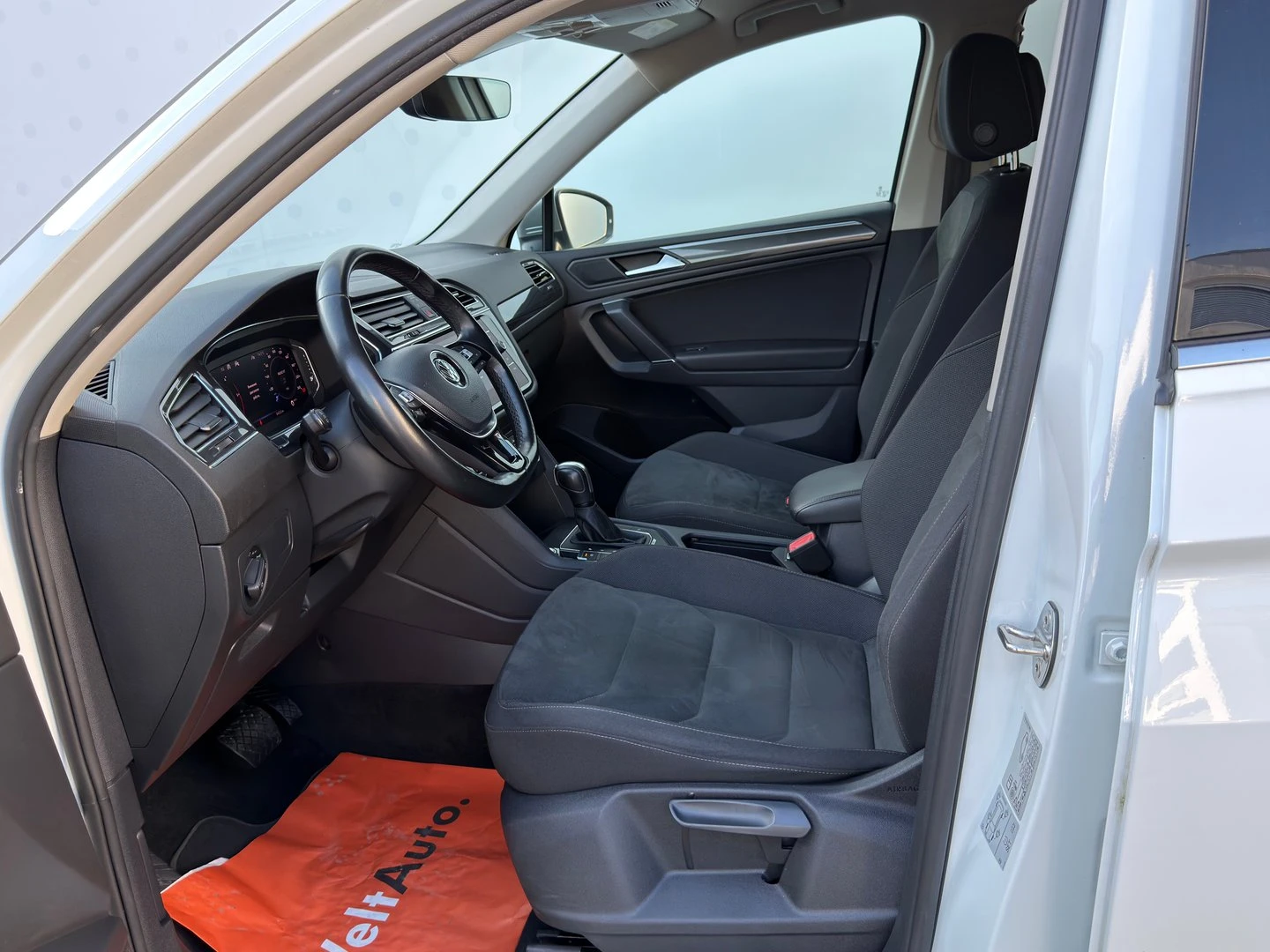 VW Tiguan LWB Highline 2.0TDI 4MOTION BMT | Mobile.bg � ����������� 6
