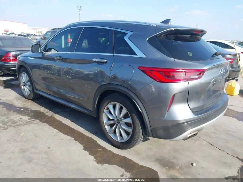Infiniti QX50 2.0l Essential, снимка 3 - Автомобили и джипове - 53957117