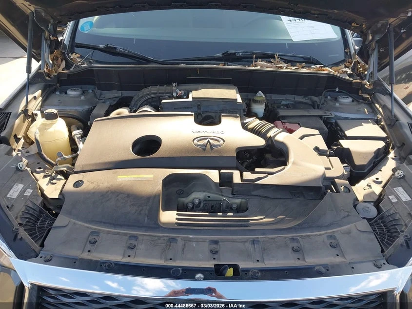 Infiniti QX50 2.0l Essential, снимка 10 - Автомобили и джипове - 53957117