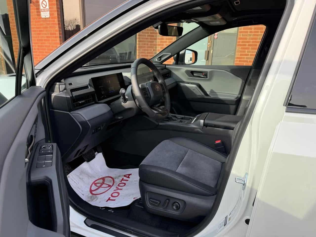 Toyota Rav4 XSE AWD/360/JBL/DISTRONIC/ПОДГРЕВИ, снимка 5 - Автомобили и джипове - 54046274