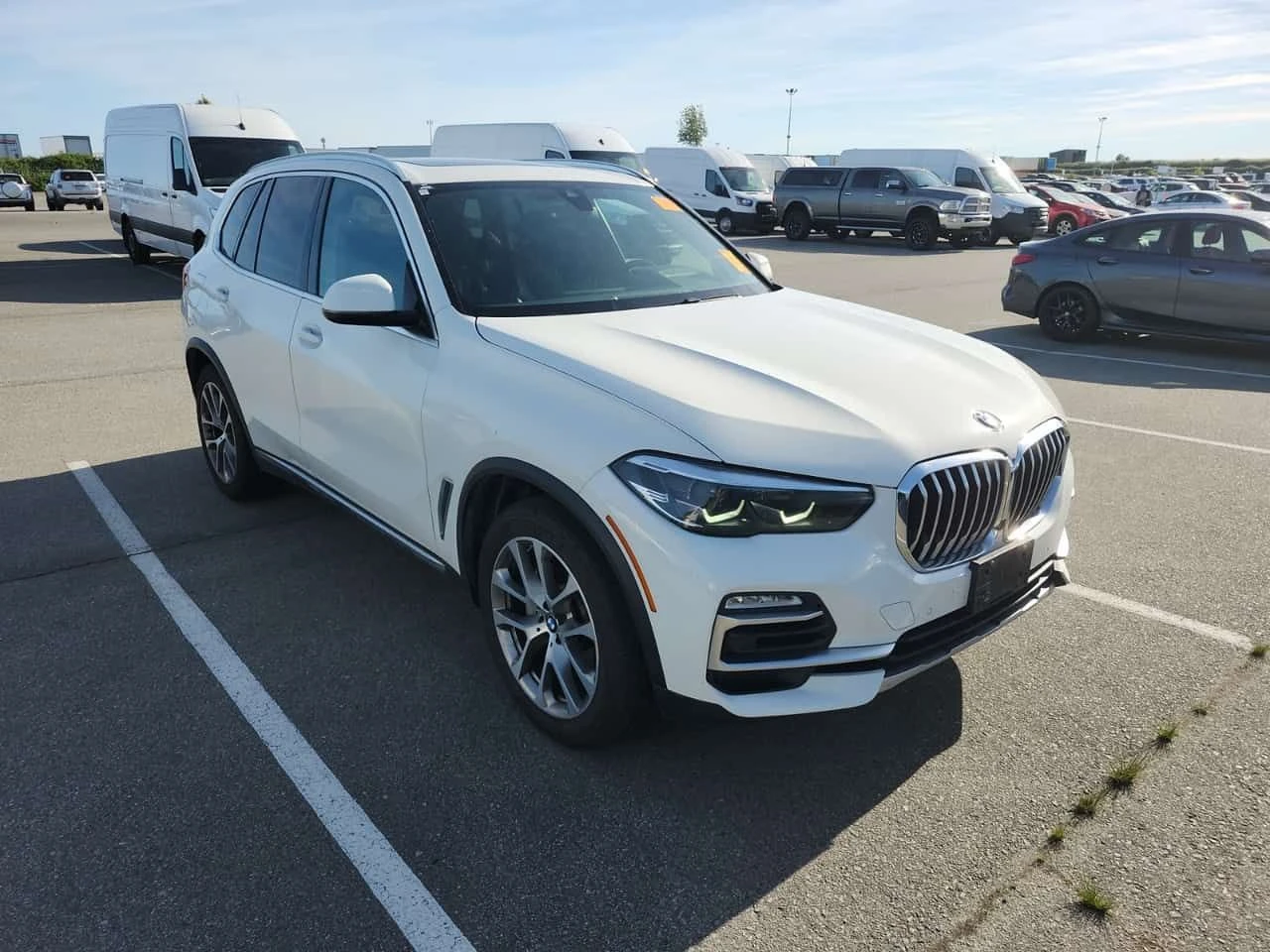 BMW X5 * xDrive40i * ПОДГРЕВИ * 360 * PANO * CARFAX, снимка 2 - Автомобили и джипове - 54702491