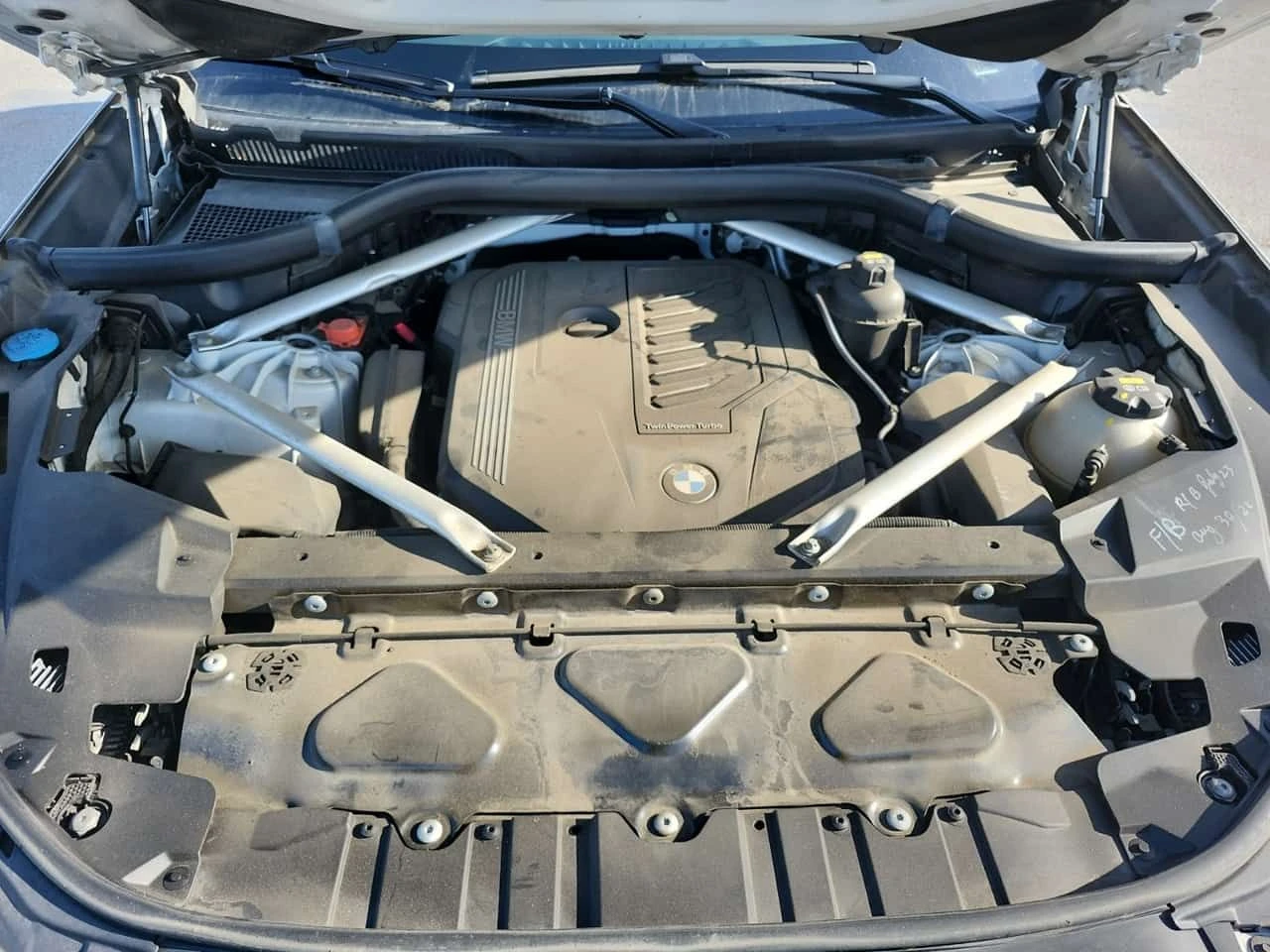 BMW X5 * xDrive40i * ПОДГРЕВИ * 360 * PANO * CARFAX, снимка 17 - Автомобили и джипове - 54702491