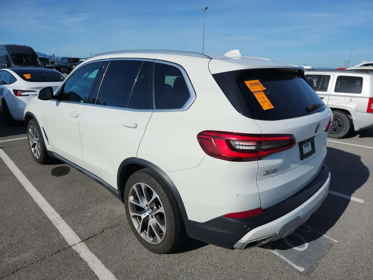 BMW X5 * xDrive40i * ПОДГРЕВИ * 360 * PANO * CARFAX, снимка 4 - Автомобили и джипове - 54702491