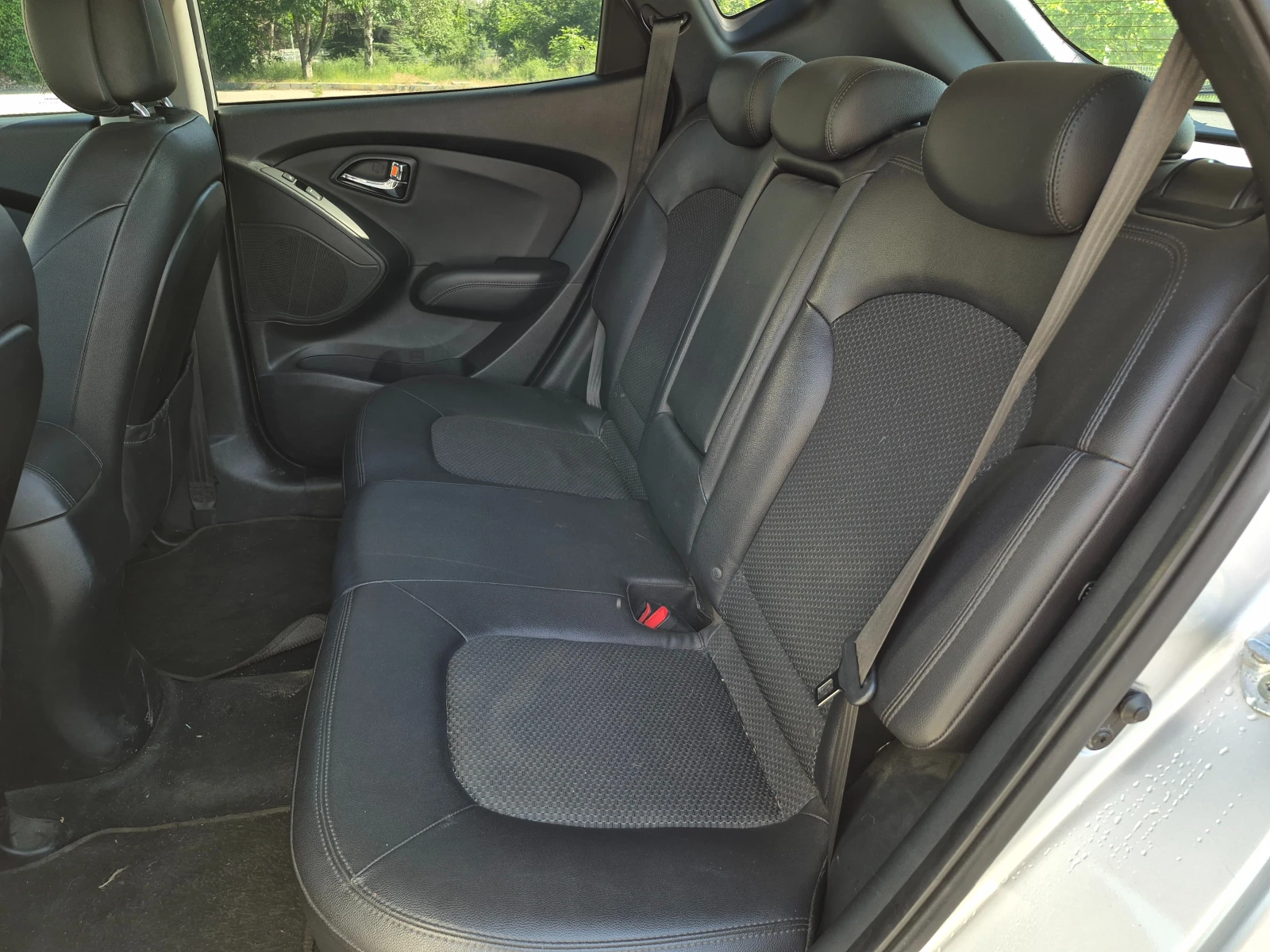 Hyundai IX35, снимка 9 - Автомобили и джипове - 54721773