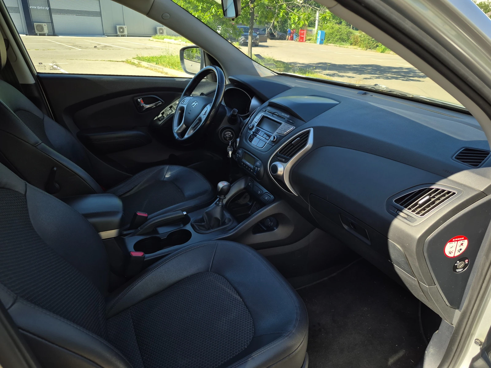Hyundai IX35, снимка 6 - Автомобили и джипове - 54721773
