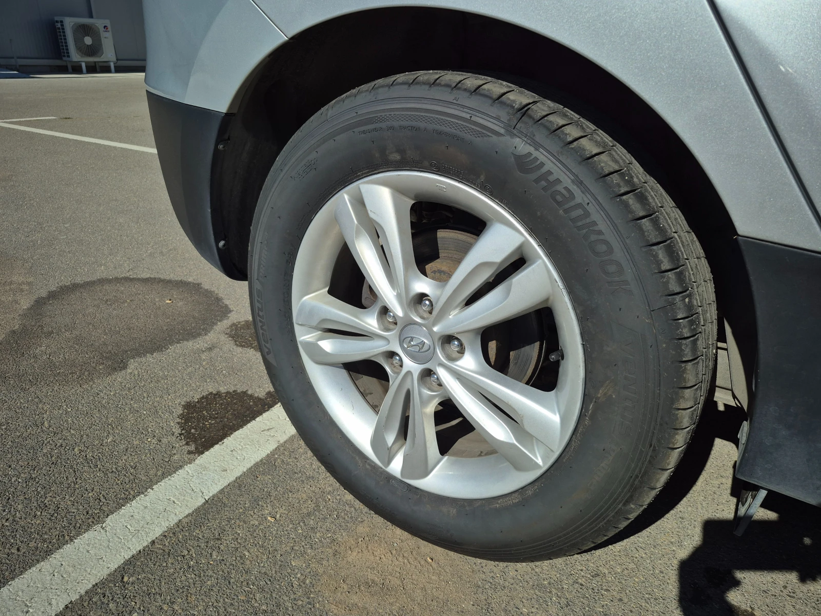 Hyundai IX35, снимка 8 - Автомобили и джипове - 54721773