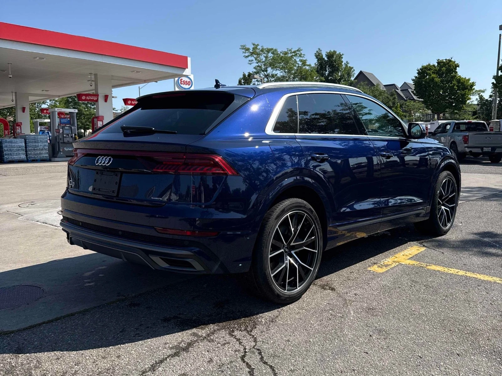 Audi Q8 Technik Автокредит Цена до България, снимка 4 - Автомобили и джипове - 55493433