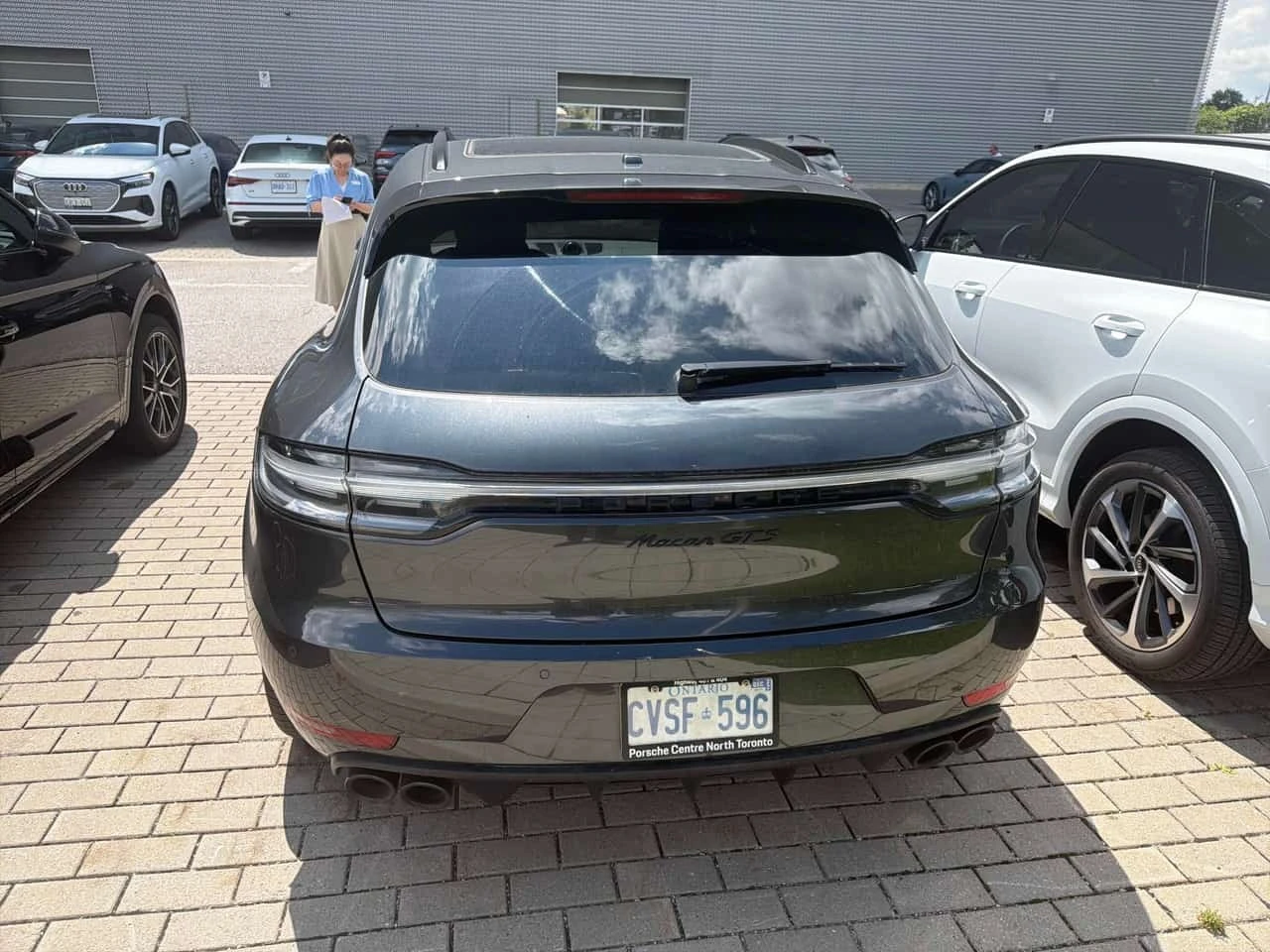 Porsche Macan  GTS / 360 / DIS / MATRIX / BOSE / CARBON / CARFAX, снимка 4 - Автомобили и джипове - 55735278
