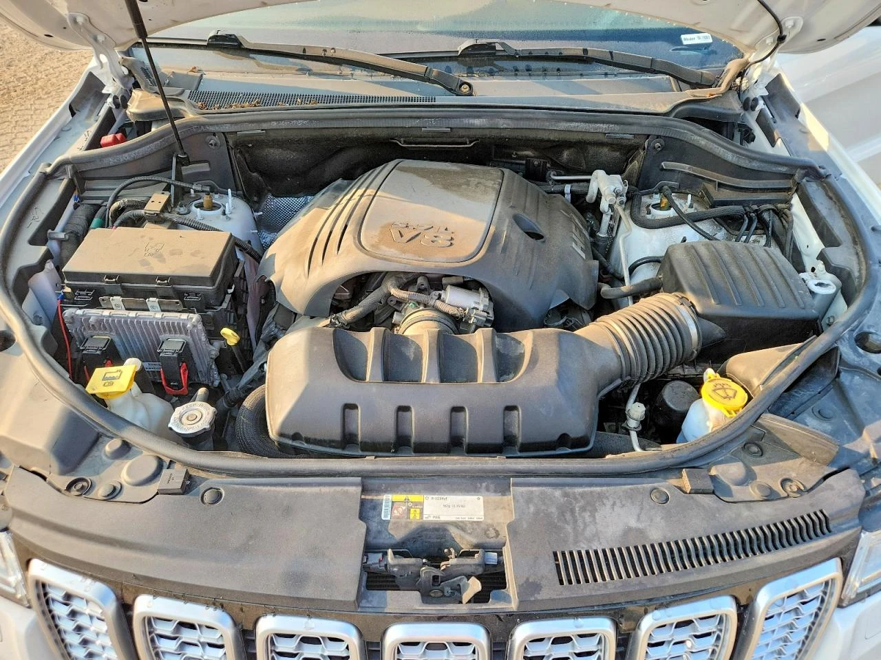 Jeep Grand cherokee 5.7l Summit, снимка 12 - Автомобили и джипове - 55877216