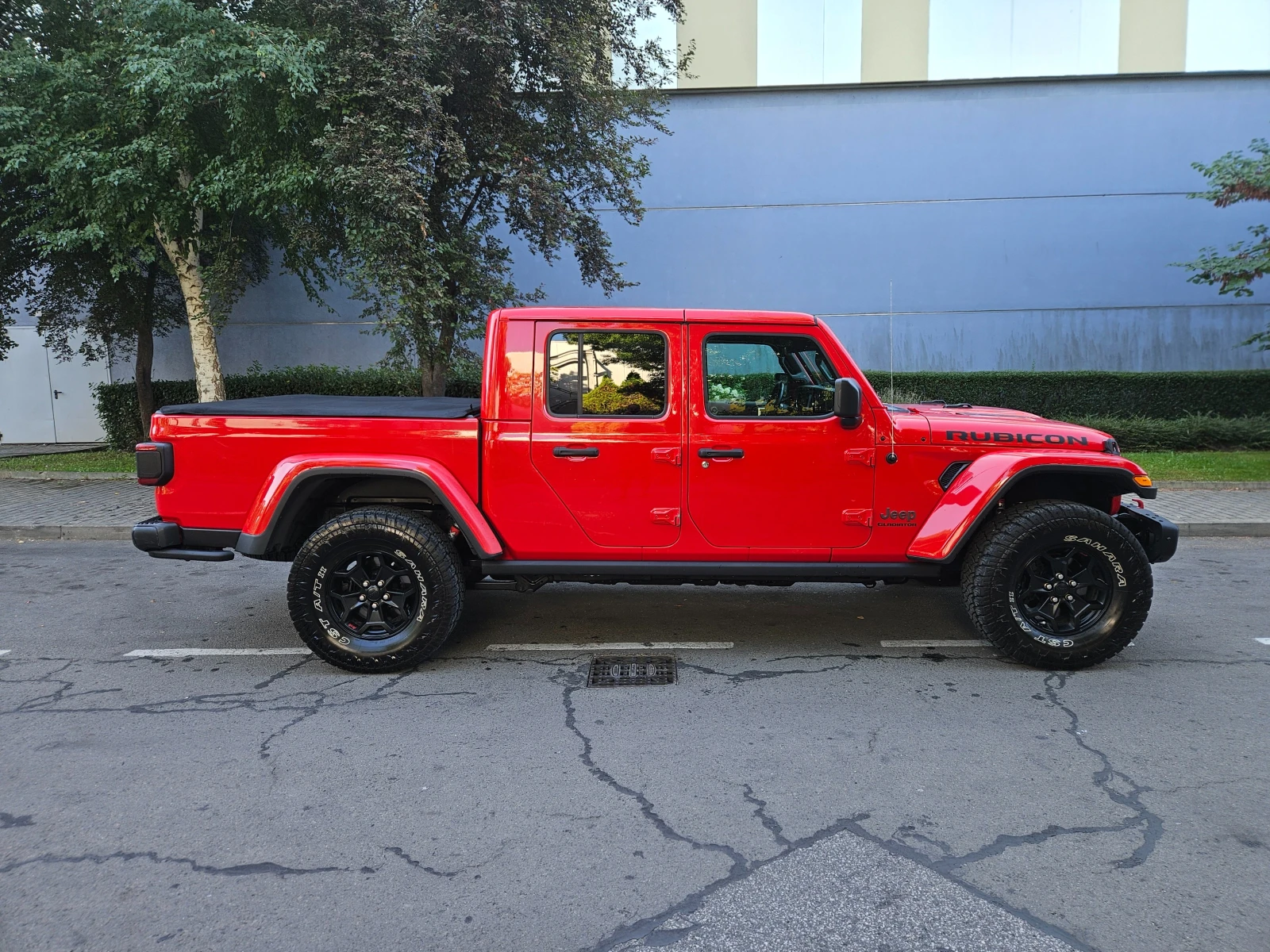 Jeep Gladiator RUBICON Launch Edition, снимка 4 - Автомобили и джипове - 55893903