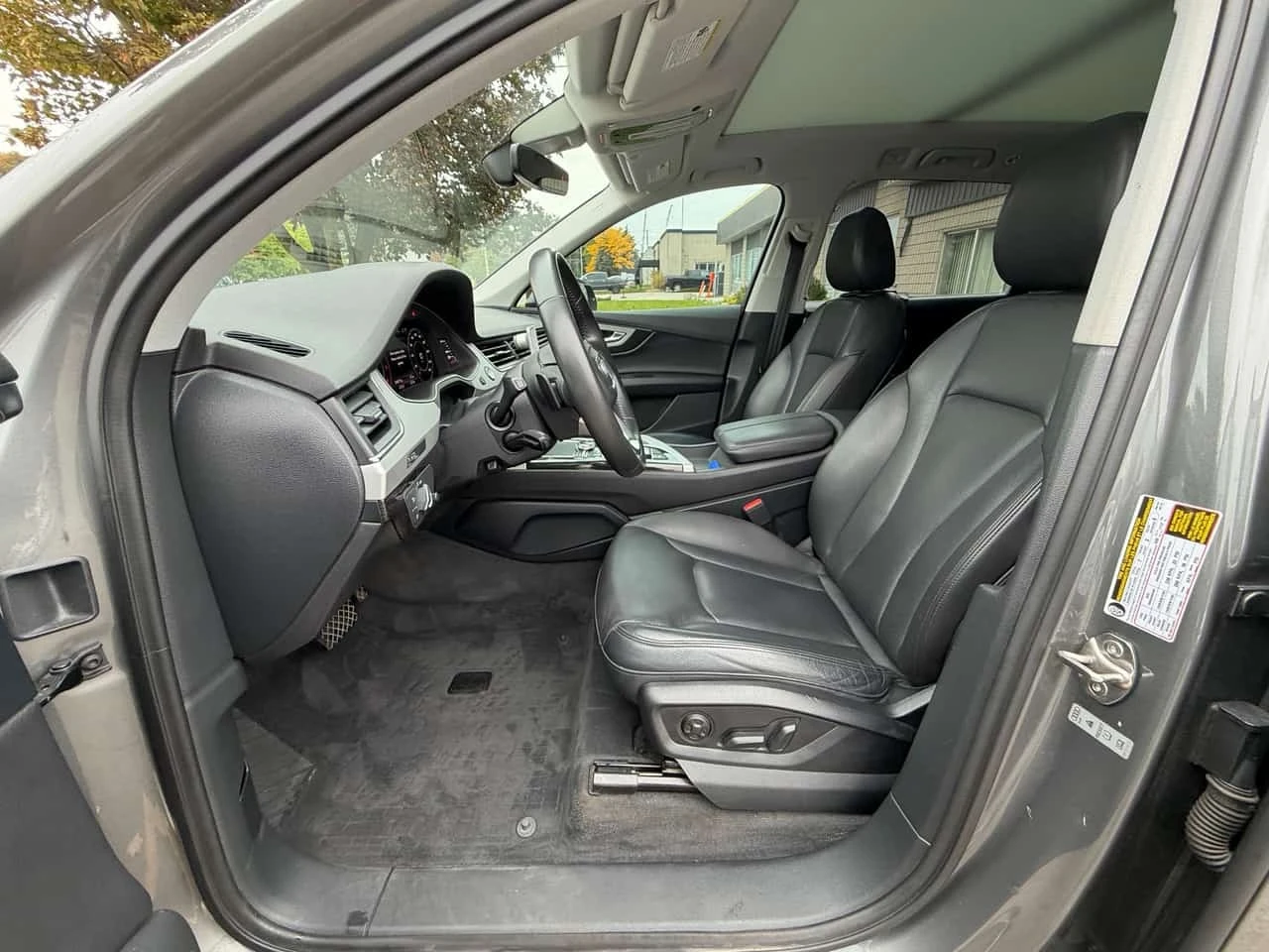 Audi Q7 * Progressiv * CARFAX * ����� �� ����������� | Mobile.bg � ����������� 17