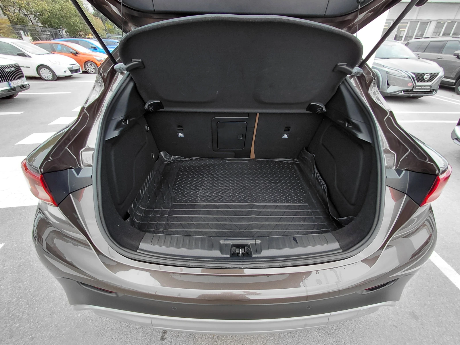 Infiniti QX30 2.2D/170�.�/4x4 | Mobile.bg � ����������� 17