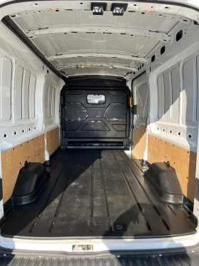 Ford Transit 2.2 TDCI, снимка 11